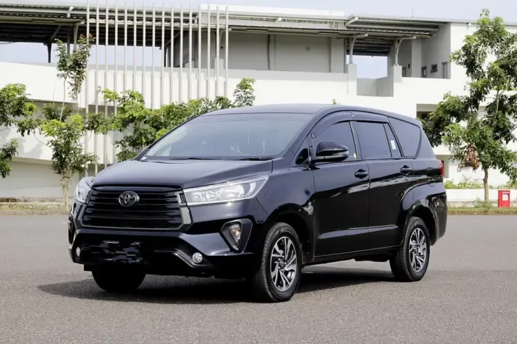 Perjalanan Lebih Menyenangkan Dengan Sewa Innova Reborn Jogja